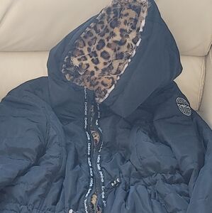 Womens bebe L/G Large Reversible Leopard winter coat